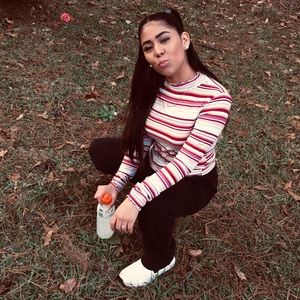 Meet your Posher, Lorena